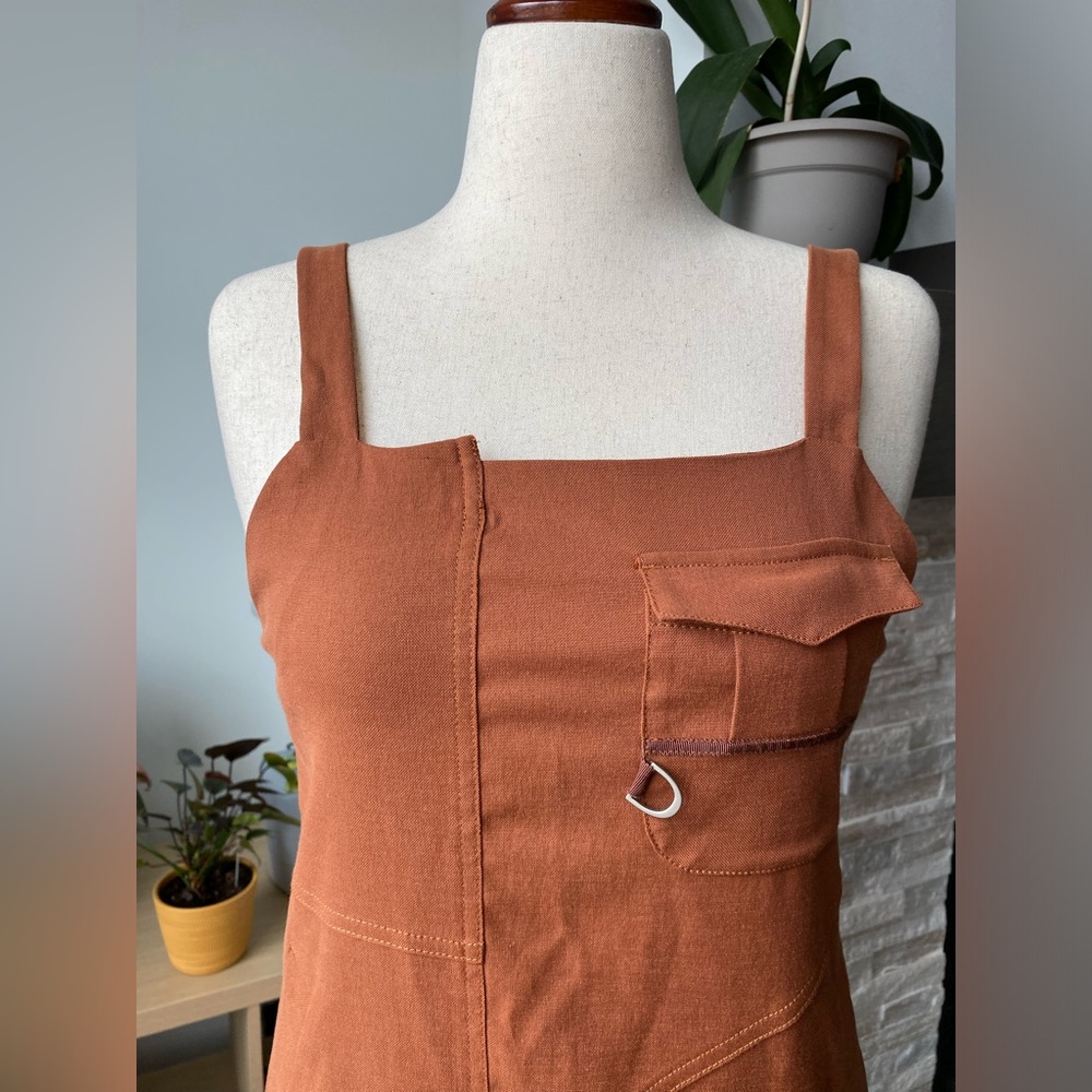 Women’s dress